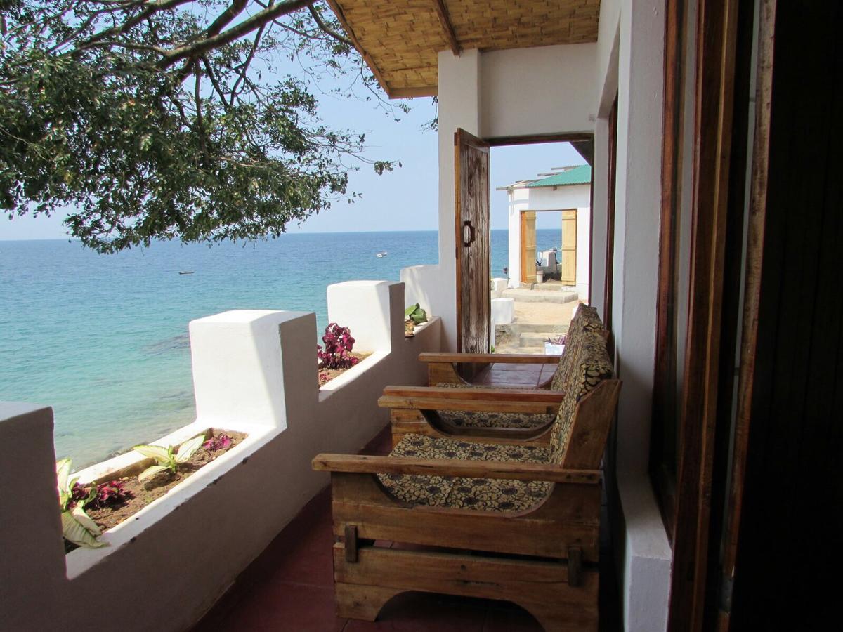 Njaya Lodge Nkhata Bay Zewnętrze zdjęcie