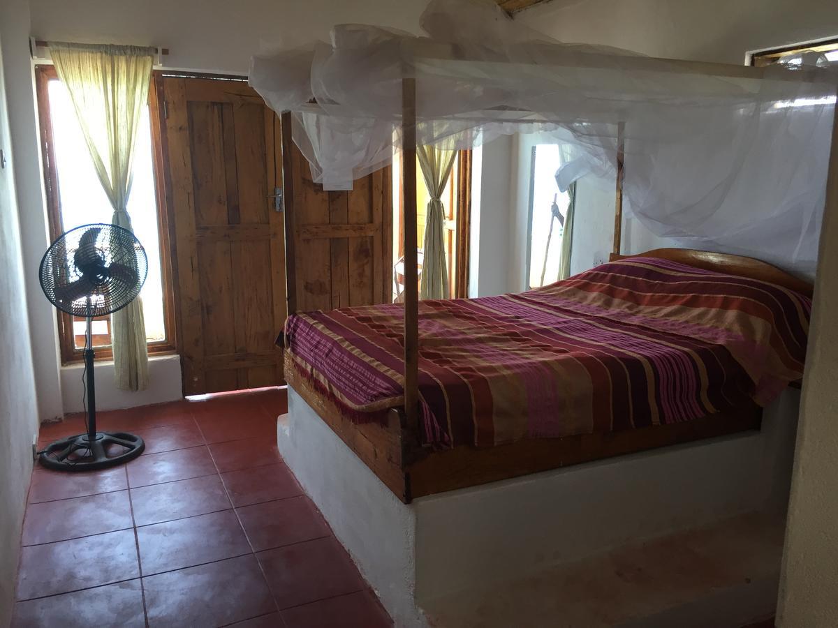 Njaya Lodge Nkhata Bay Zewnętrze zdjęcie