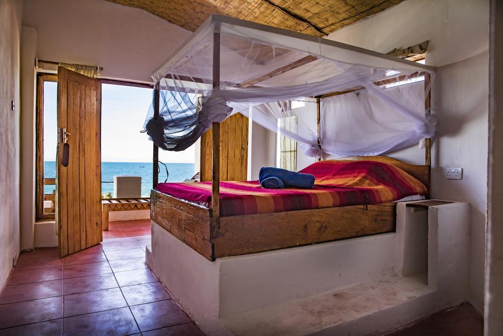 Njaya Lodge Nkhata Bay Zewnętrze zdjęcie